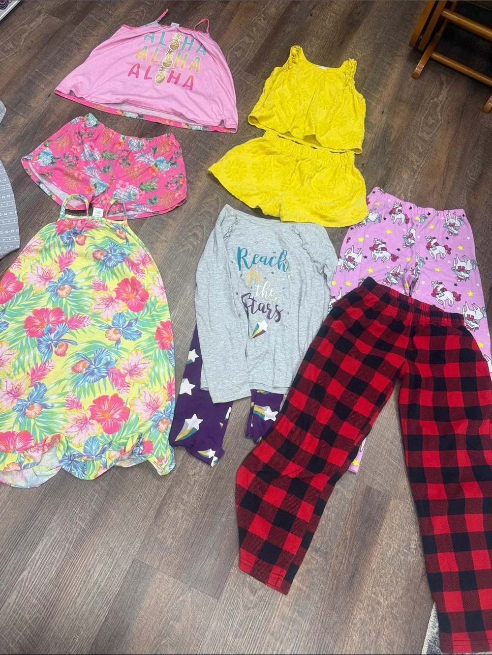 Girls size 10 pajamas